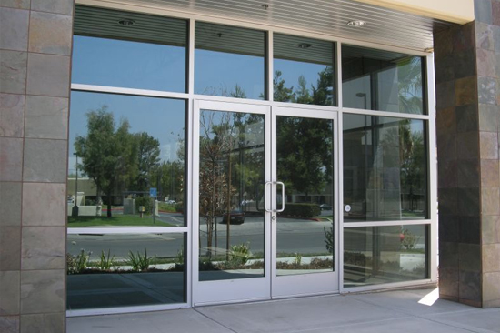 Lake Los Angeles-commercial-door-repair