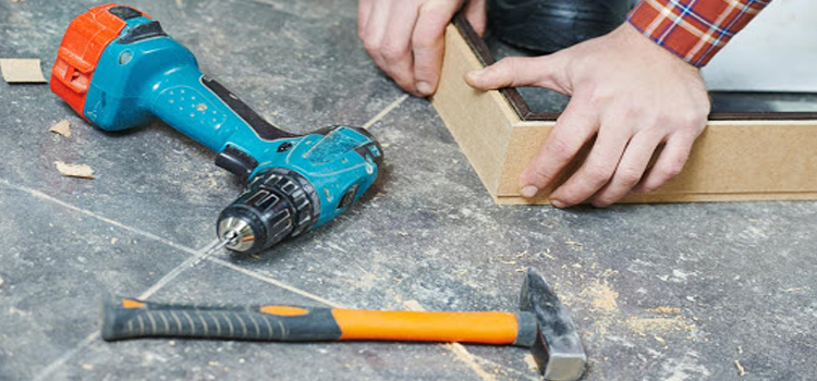 broken door frame repair Lake Los Angeles