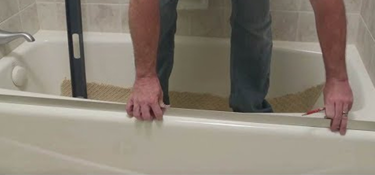 Sliding Shower Door Repair in Lake Los Angeles