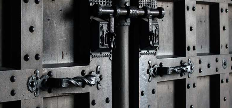 steel entry door repair in Lake Los Angeles
